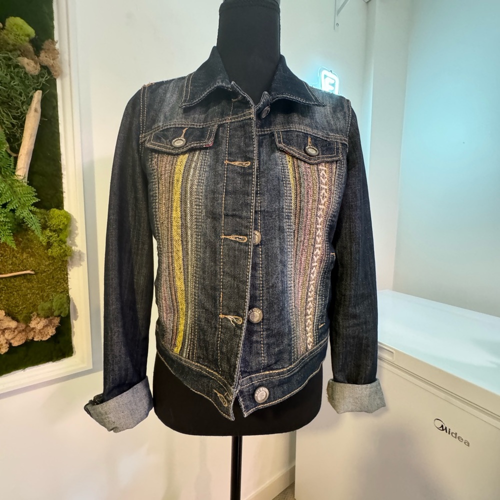 Embroidered jean jacket